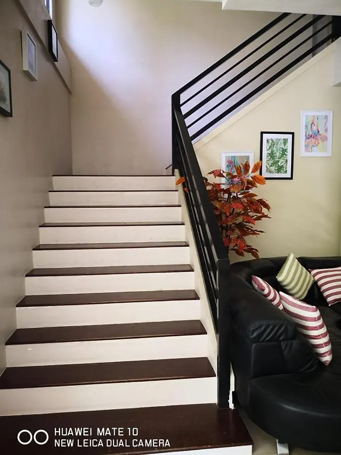 Aparthotel Casa Saudade Condotels And Transient Rooms Olongapo